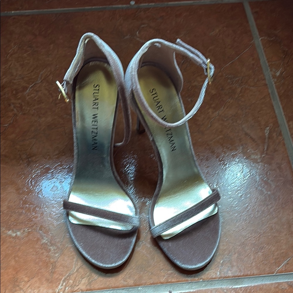 Stuart Weitzman Women's Tan Heels